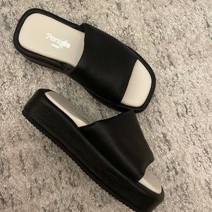 Black Platform Sandals